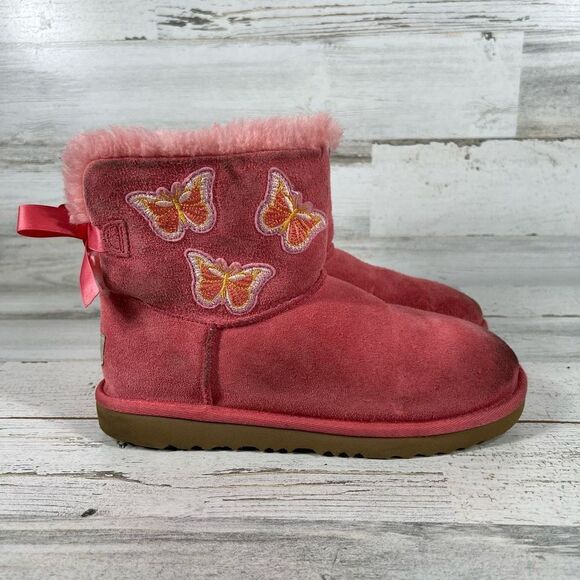 UGG Australia Womens Winter‎ Mini Bailey Bow II Butterfly Boots Pink Size 5 - Picture 1 of 8